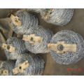 Barbed Wire Mesh Fencing (wood packing)